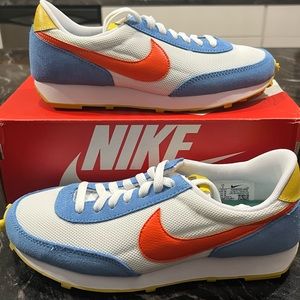 Nike Daybreak Size 7 Women